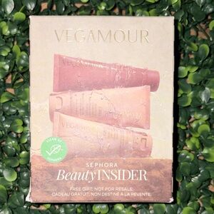 VEGAMOUR Beauty Insider Set -